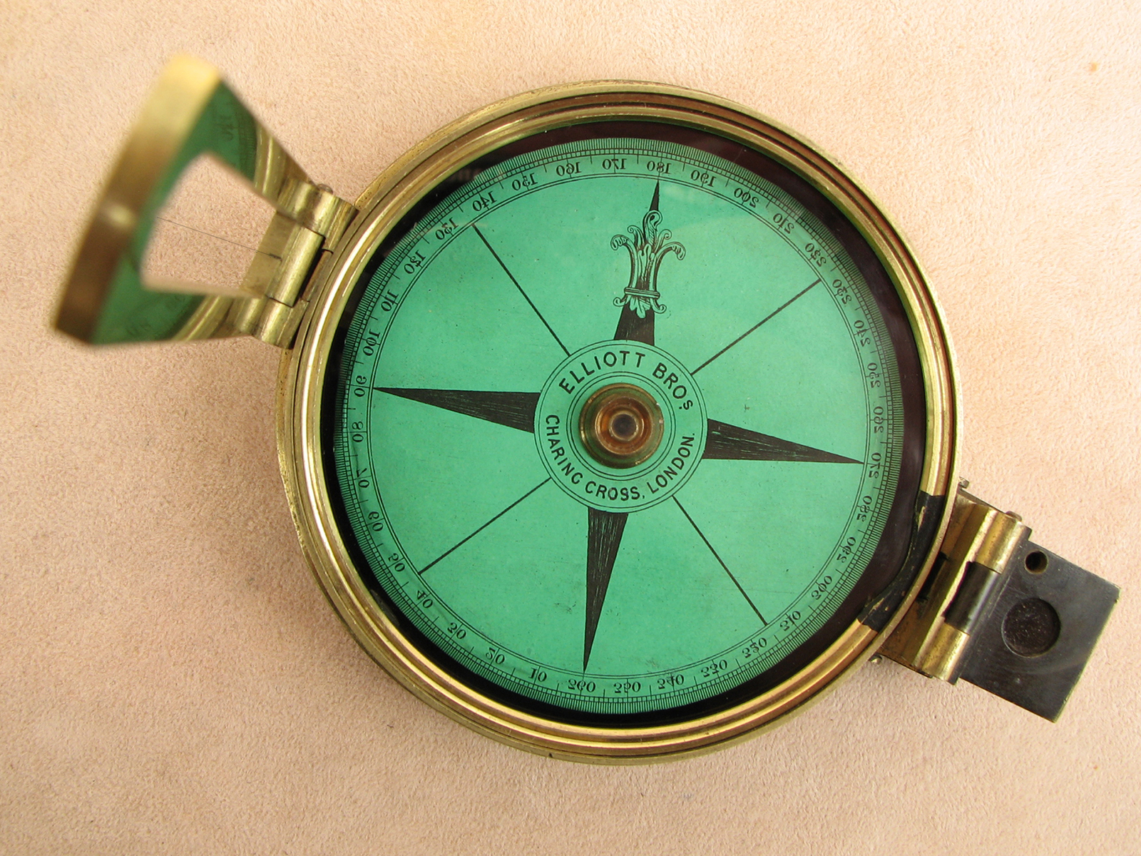 Mid 19th century prismatic sighting compass in case by Elliott Brothers, London